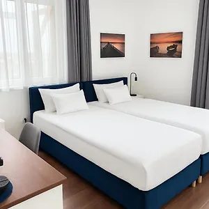 Rooftop With Underground Parking 3*, Будапешт Венгрия